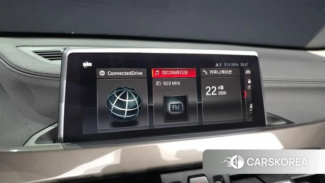 BMW X1 (F48) 2021 Черный из Кореи, фото 5