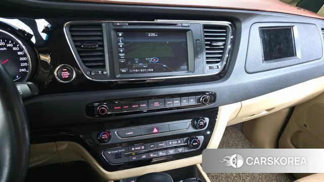 Kia All New Carnival 2018 Черный из Кореи, фото 5