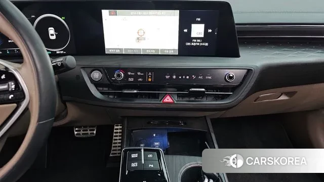 Kia K8 Hybrid 2023 Белый из Кореи, фото 5