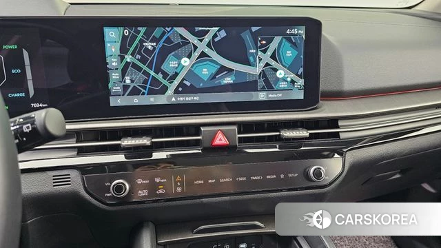 Kia The New Sportage 5th Generation Hybrid 2025 Серебристо-серый из Кореи, фото 5