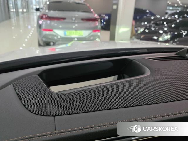 Mercedes-Benz GLE-Class W167 2026 Белый из Кореи, фото 5