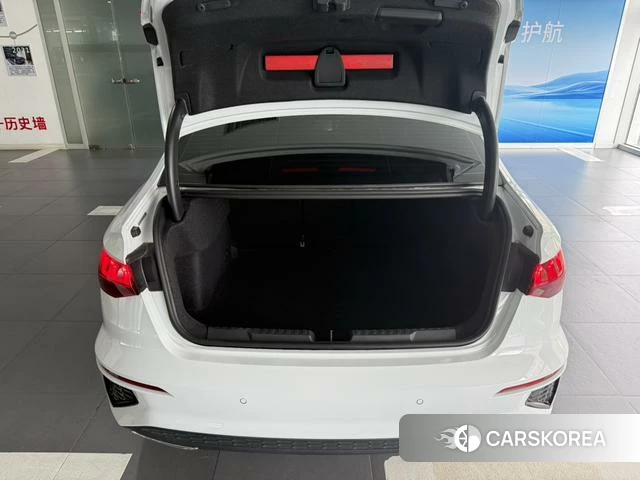 Audi A3 2021 Белый из Китая, фото 5