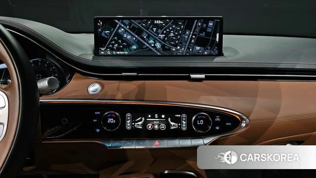 Genesis GV70 2022 Черный из Кореи, фото 5