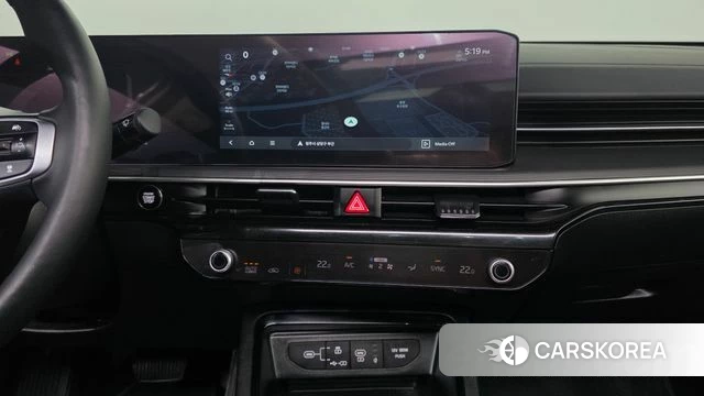 Kia The New K5 3rd generation 2024 Белый из Кореи, фото 5