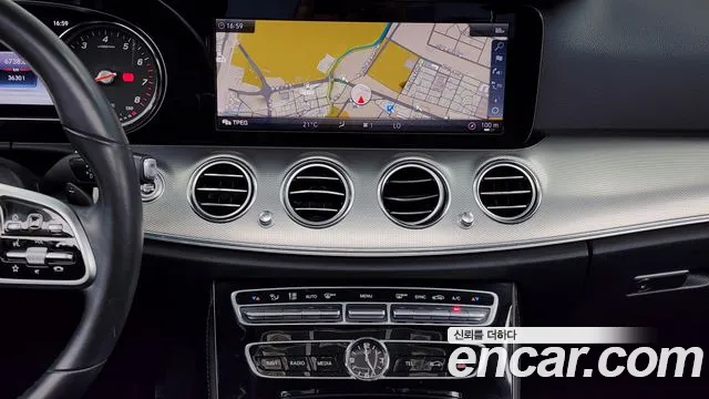 Mercedes-Benz E-Class W213 2018 Белый из Кореи, фото 5