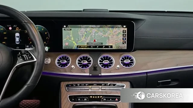 Mercedes-Benz E-Class W213 2022 Белый из Кореи, фото 5