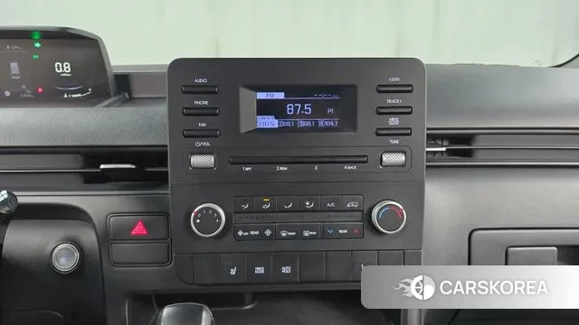 Hyundai Staria 2022 Серебряный из Кореи, фото 5