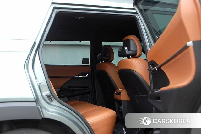 Ssangyong The New Torres 2024 Темно-зеленый из Кореи, фото 5