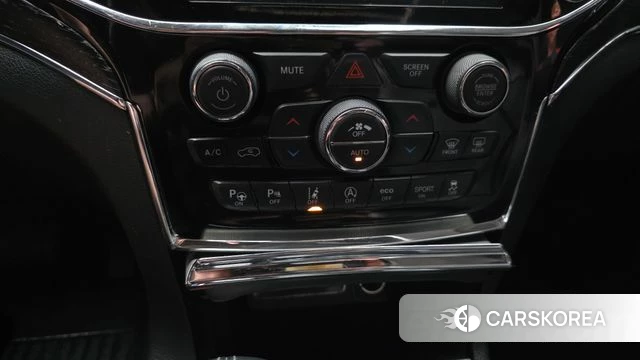 Jeep Grand Cherokee 2019 Белый из Кореи, фото 5