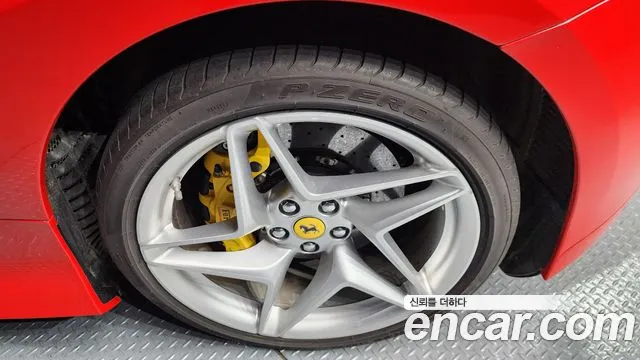Ferrari F8 Tributo id 2625108 из Кореи 5