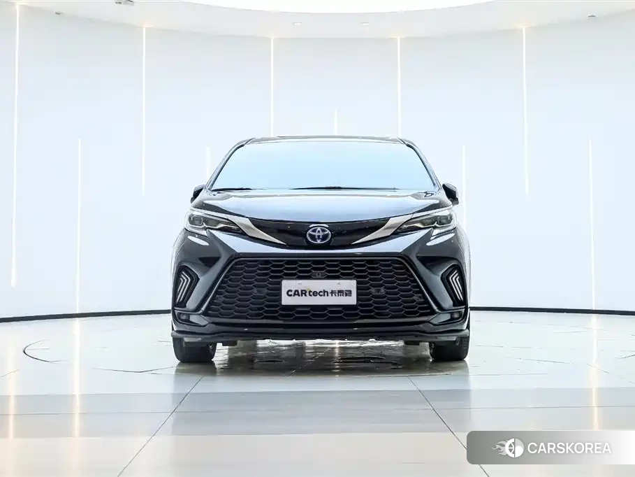 Toyota Granvia 2024 Черный из Китая, фото 5