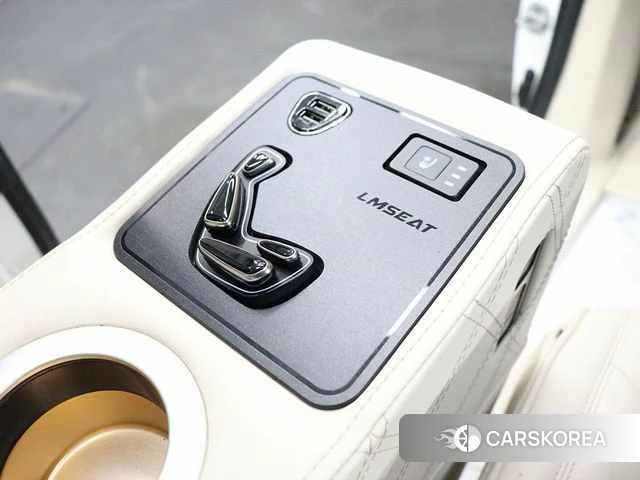 Kia Carnival 4th generation 2023 Белый из Кореи, фото 5