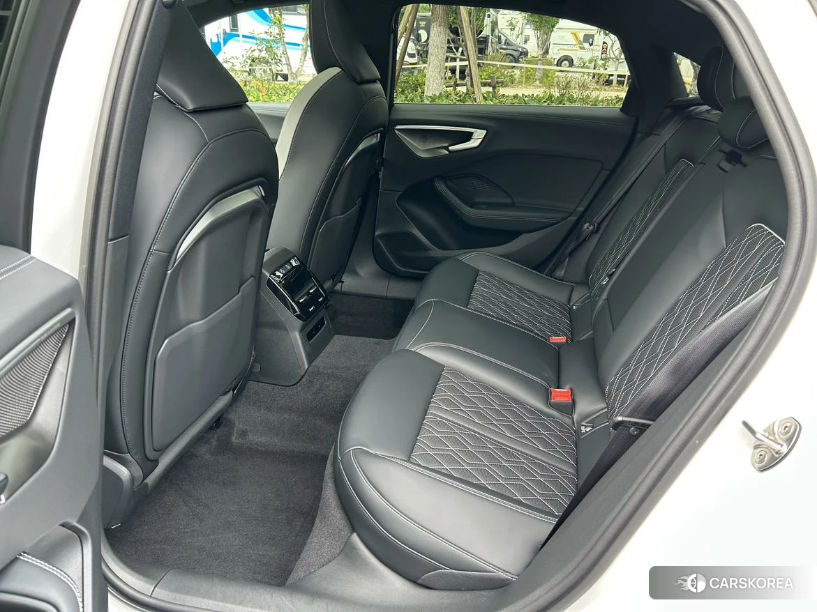 Audi A5L 2025 Белый из Китая, фото 5