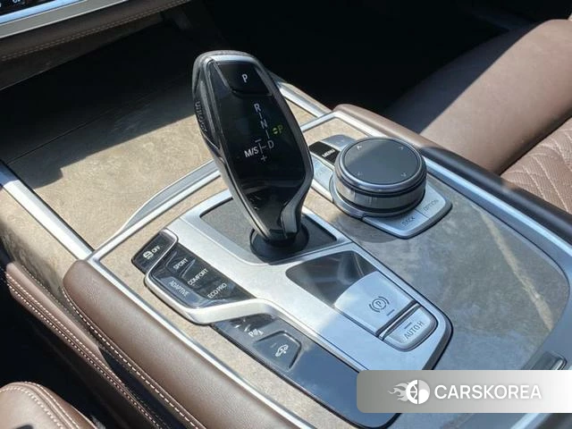 BMW 7 series 2021 Черный из Китая, фото 5