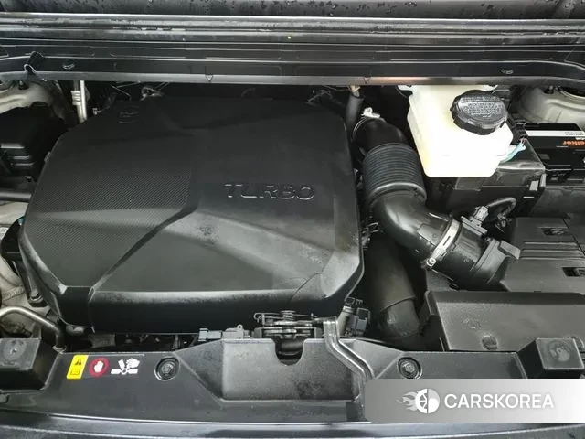 Hyundai Staria 2021 Белый из Кореи, фото 5