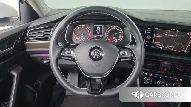 Volkswagen 7th Generation of Jetta 2021 Белый из Кореи, фото 5