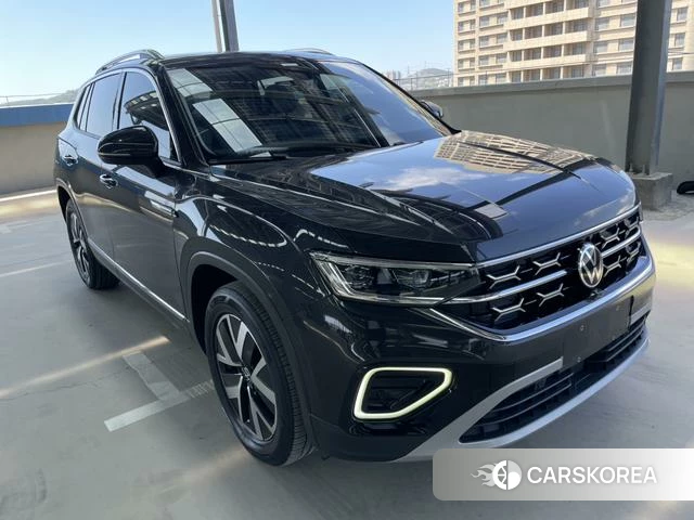 Volkswagen Tanyue 2022 Темно-серый из Китая, фото 5