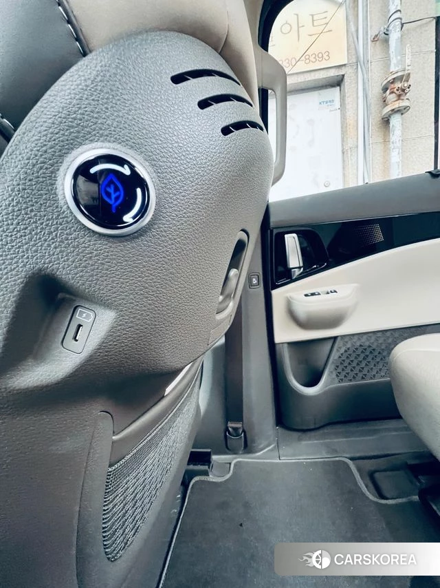 Kia The New Carnival 4th Generation 2024 Черный из Кореи, фото 5