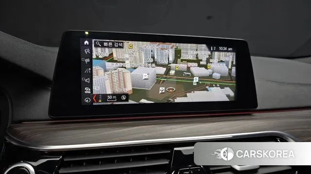 BMW 5 Series (G30) 2018 Белый из Кореи, фото 5