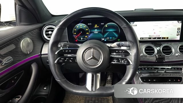 Mercedes-Benz E-Class W213 2021 Белый из Кореи, фото 5