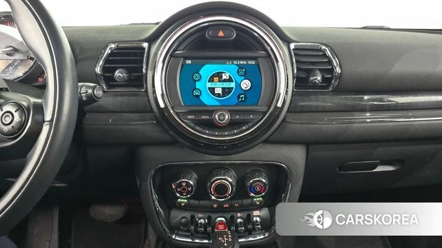Mini Cooper Clubman 2018 Жемчужный цвет из Кореи, фото 5