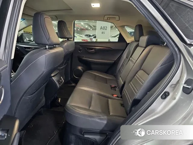 Lexus NX300h 2019 Серый из Кореи, фото 5