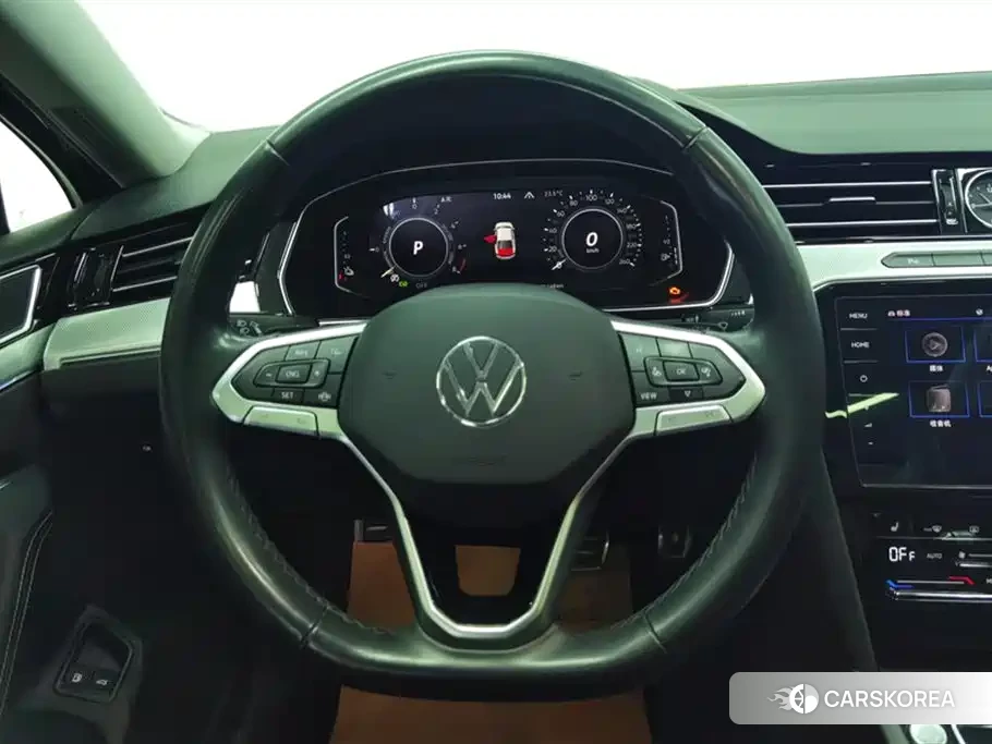 Volkswagen Magotan 2023 Черный из Китая, фото 5