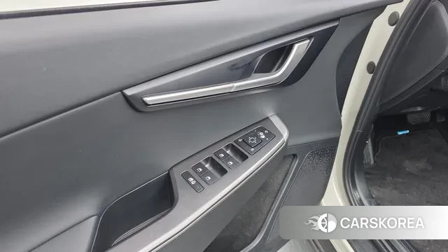 Kia EV6 2021 Жемчужный цвет из Кореи, фото 5