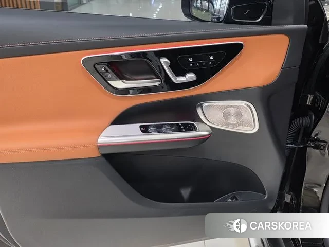 Mercedes-Benz GLC-Class X254 2025 Черный из Кореи, фото 5