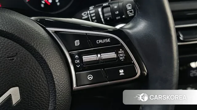 Kia Seltos 2021 Черный из Кореи, фото 5