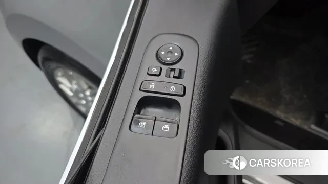 Hyundai Staria 2021 Серебряный из Кореи, фото 5