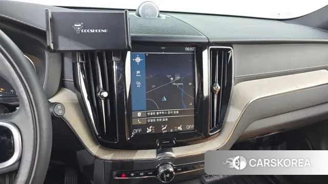 Volvo XC60 second Generation 2018 Серый из Кореи, фото 5