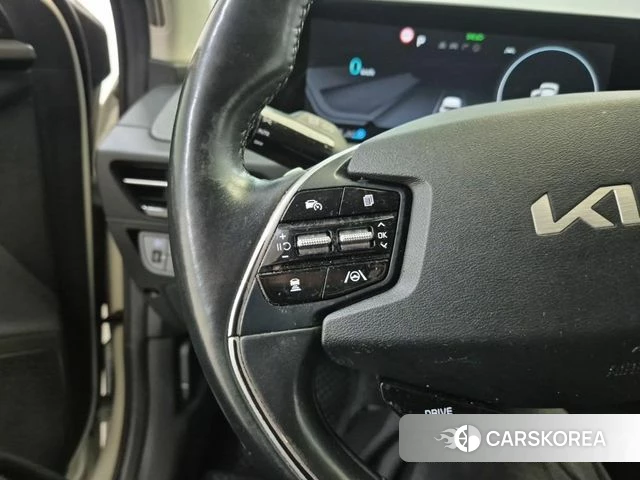Kia EV6 2022 Жемчужный цвет из Кореи, фото 5