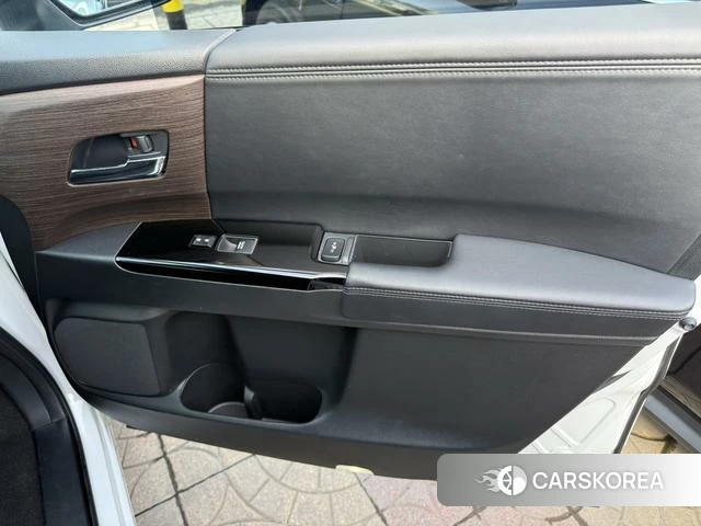 Honda Odyssey 2022 Белый из Китая, фото 5