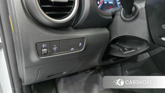 Hyundai Kona 2020 Белый из Кореи, фото 5