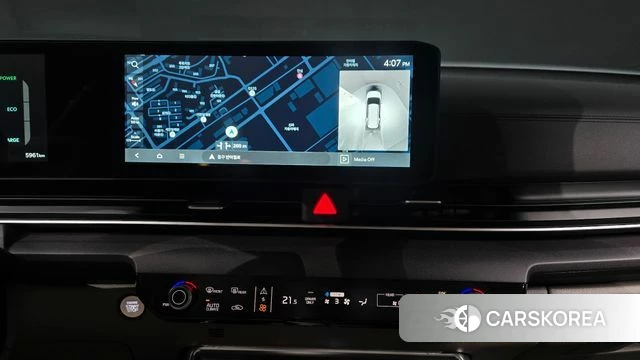 Kia The New Carnival 4th Generation 2025 Белый из Кореи, фото 5