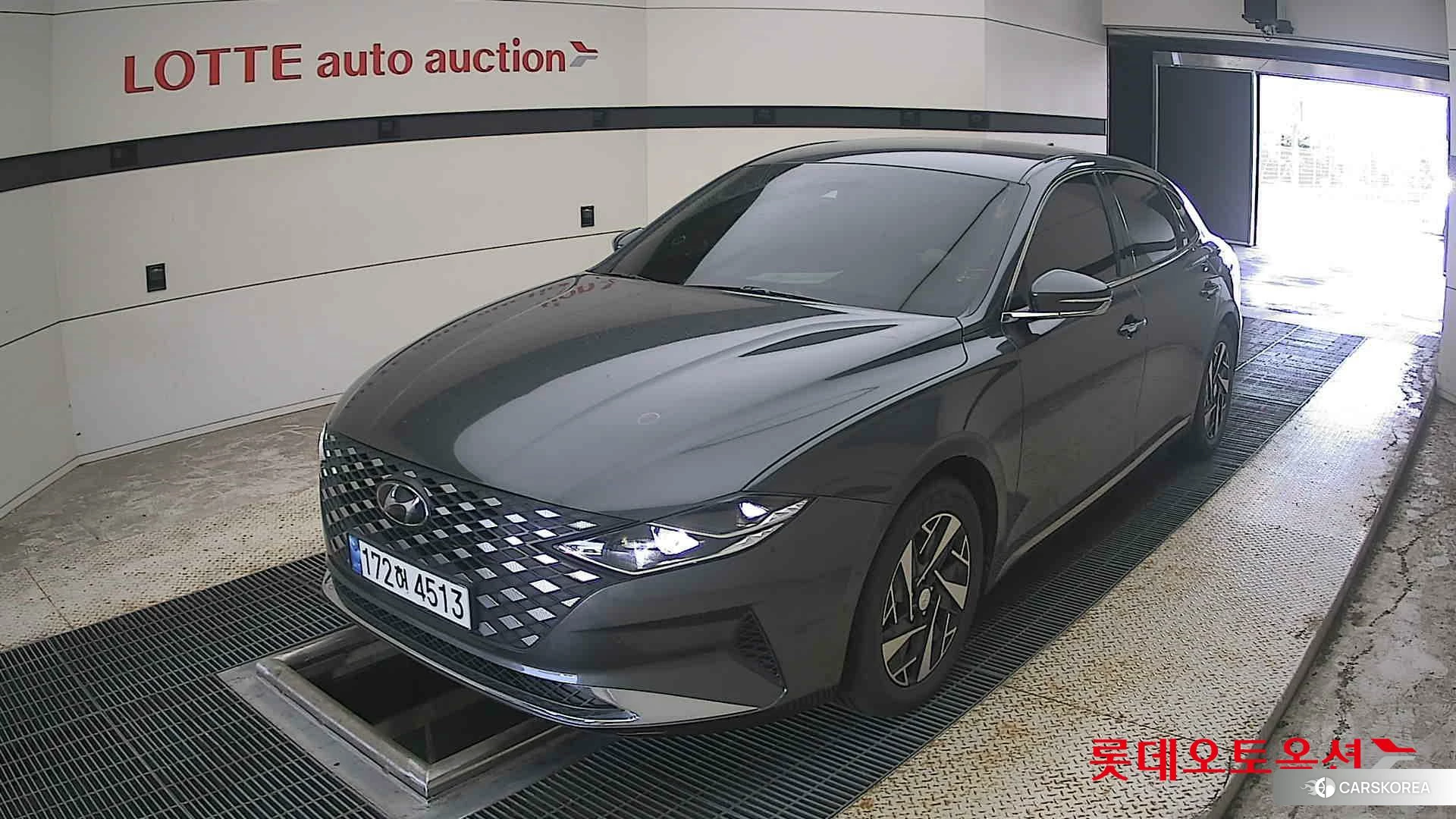 Hyundai Grandeur Hybrid 2023 Nocturne Grey Metallic из Кореи, фото 5