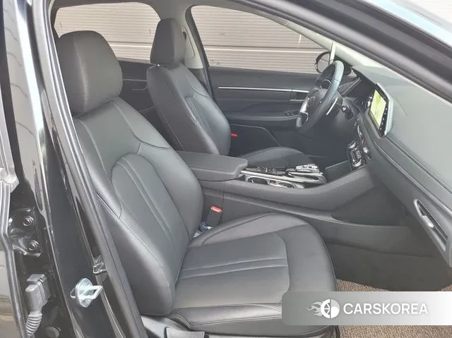 Hyundai Sonata (DN8) 2022 Черный из Кореи, фото 5