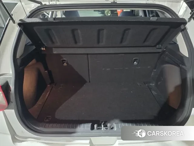 Hyundai Venue 2020 Белый из Кореи, фото 5