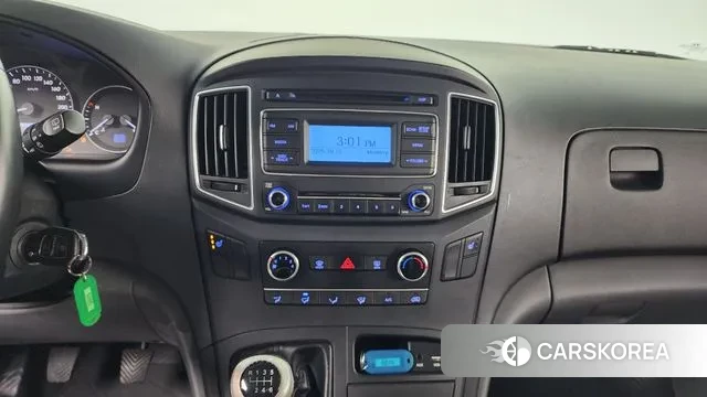 Hyundai The New Grand Starex 2018 Серебряный из Кореи, фото 5