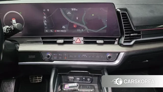 Kia Sportage 5th Generation Hybrid 2021 Белый из Кореи, фото 5