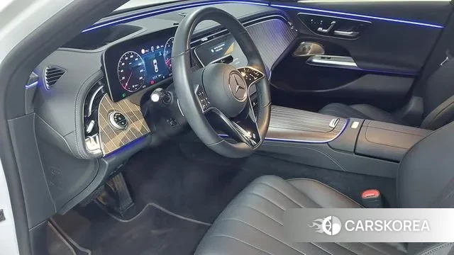 Mercedes-Benz E-Class W214 2024 Белый из Кореи, фото 5