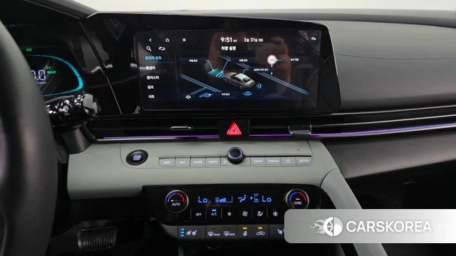 Hyundai The New Avante Hybrid (CN7) 2024 Белый из Кореи, фото 5