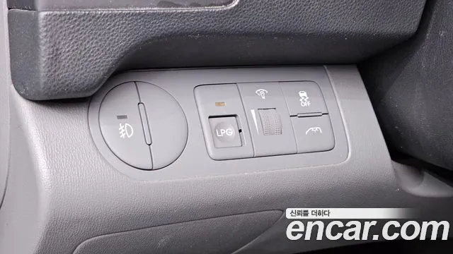 Hyundai The New Grand Starex id 2264276 из Кореи 5