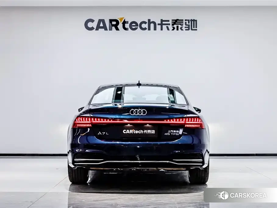 Audi A7L 2024 Черный из Китая, фото 5