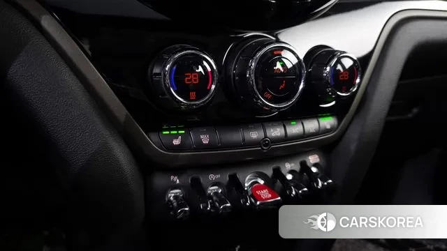 Mini Cooper Countryman 2020 Небесно-голубой из Кореи, фото 5