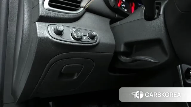 Chevrolet (GM Daewoo) The New Trax 2019 Белый из Кореи, фото 5