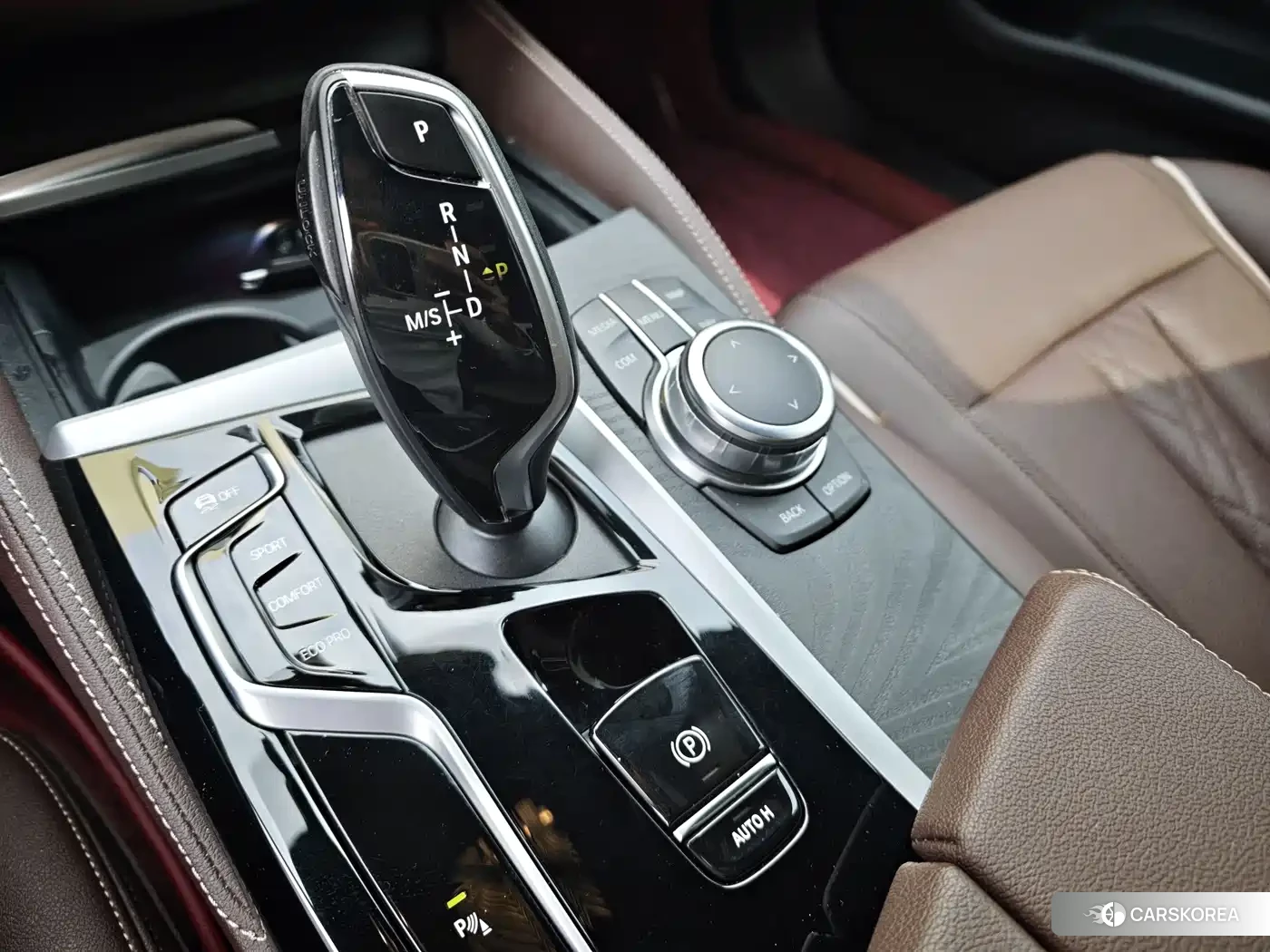 BMW 5 series 2022 Белый из Китая, фото 5
