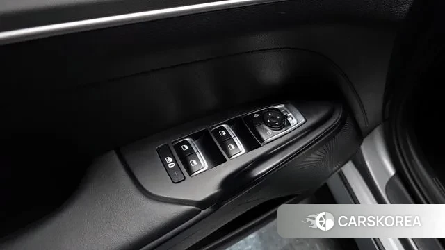 Kia K5 3rd generation 2022 Серебряный из Кореи, фото 5