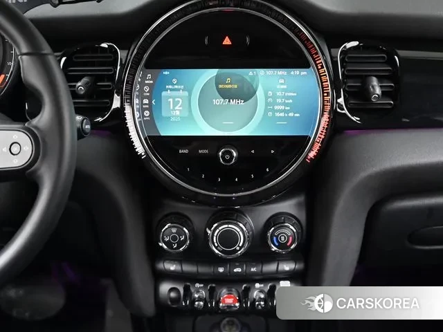 Mini Cooper 2022 Красный из Кореи, фото 5